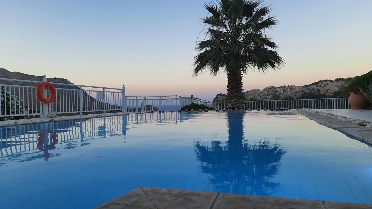 Villa Selene アルハンゲロス エクステリア 写真